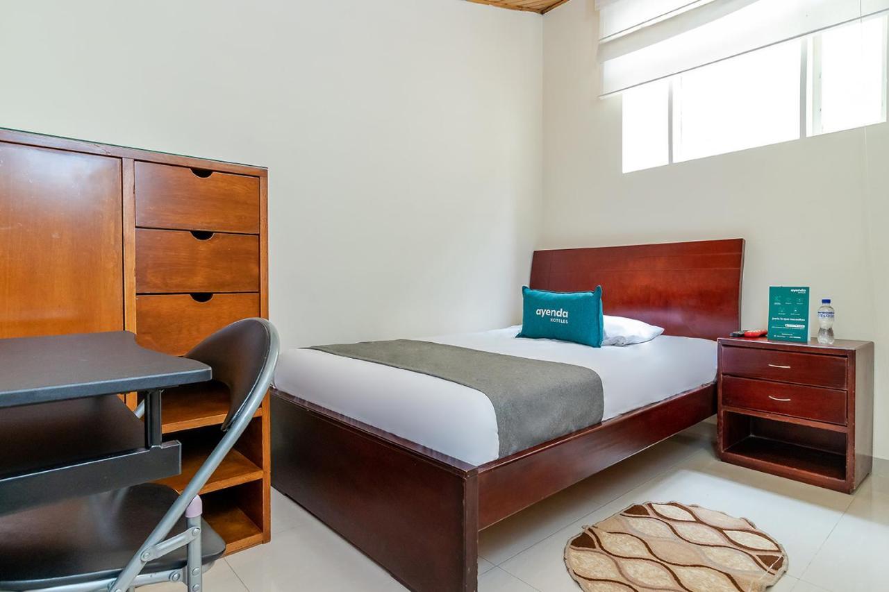 Hotel Nabusimake Modelia โบโกตา ภายนอก รูปภาพ