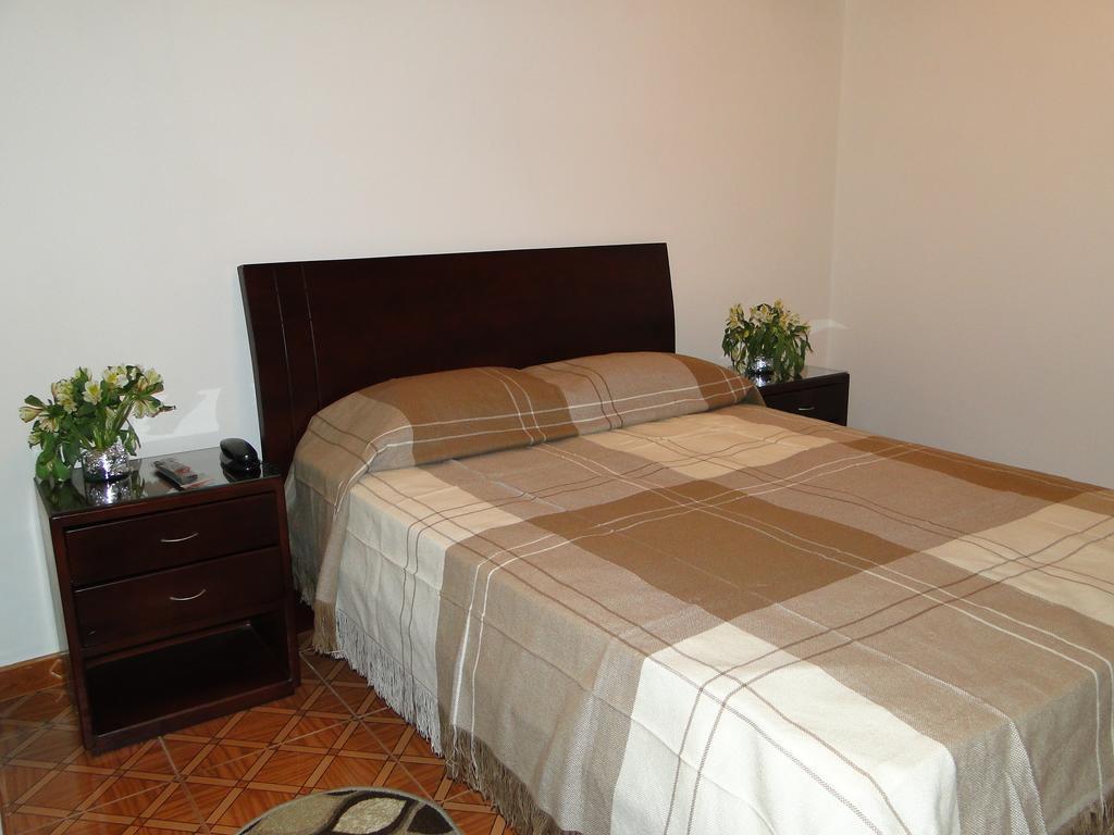 Hotel Nabusimake Modelia โบโกตา ภายนอก รูปภาพ