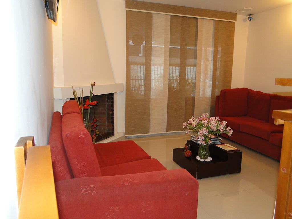 Hotel Nabusimake Modelia โบโกตา ภายนอก รูปภาพ