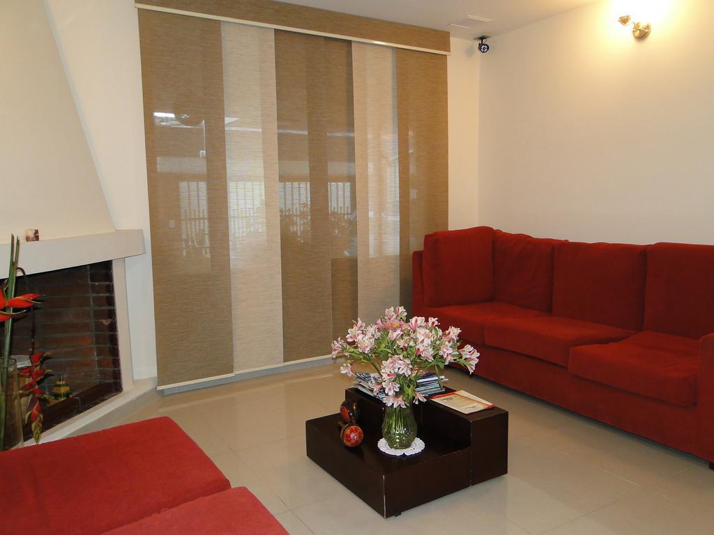 Hotel Nabusimake Modelia โบโกตา ภายนอก รูปภาพ